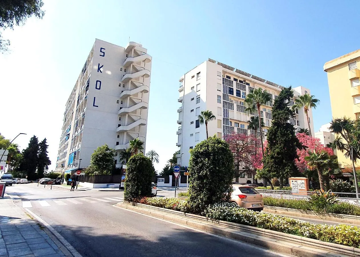 Skol 709 Duplex 1 Bedroom In Skol Marbella With Gibraltar And Sea Views