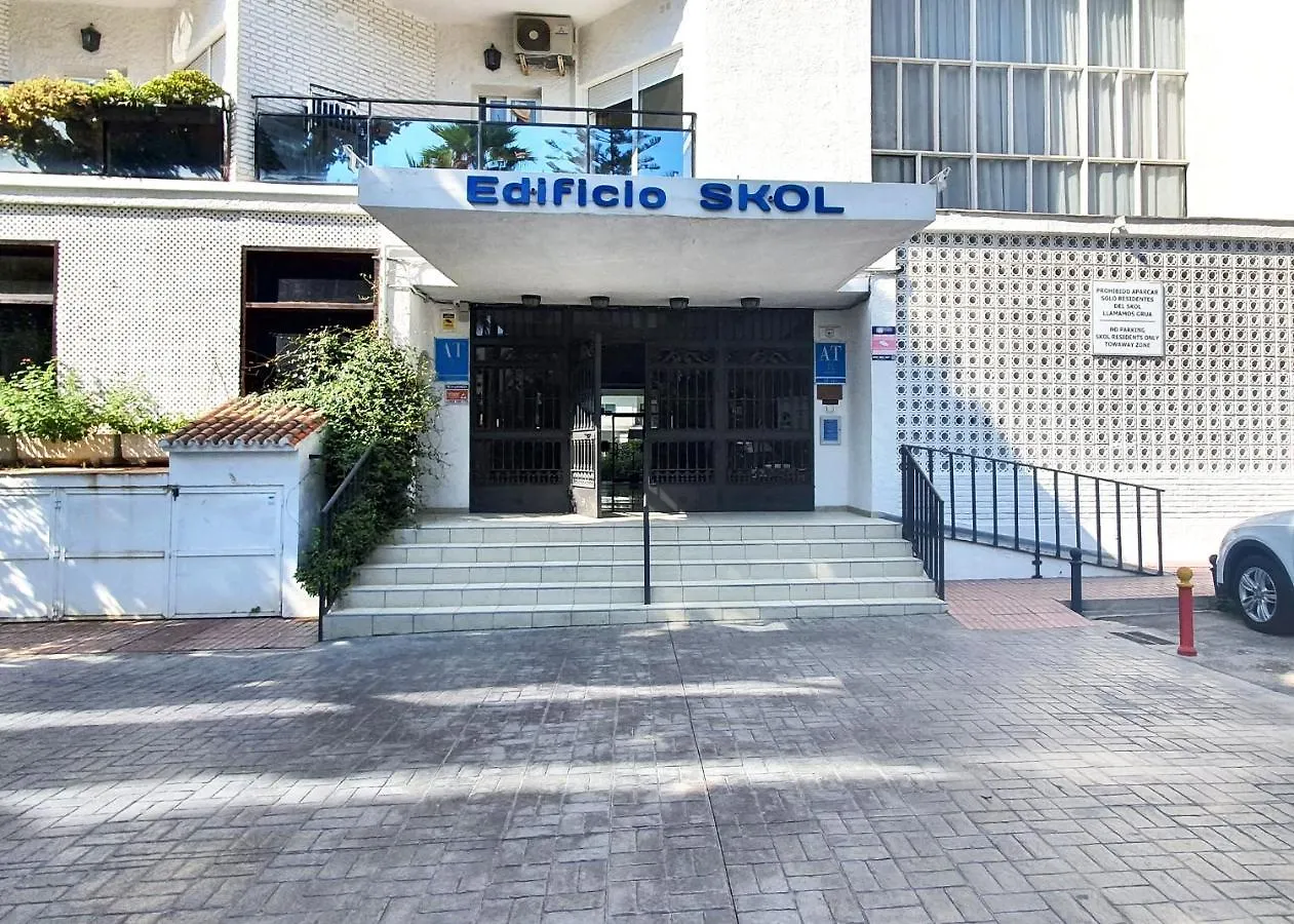 Skol 709 Duplex 1 Bedroom In Skol Marbella With Gibraltar And Sea Views